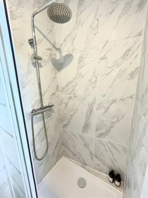 Studio 10Min Paris Centre I Cdg Drancy Extérieur photo